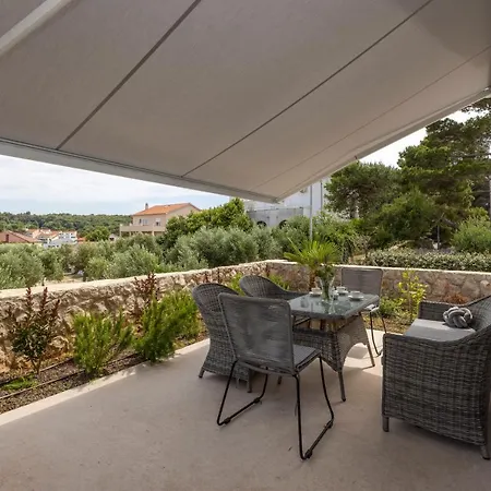 Tony Mali Losinj